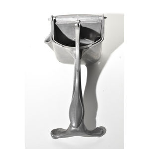 Citrus Press Squeezer Hand Held Vintage Wear Ever Cast Aluminum Lemon Lime USA